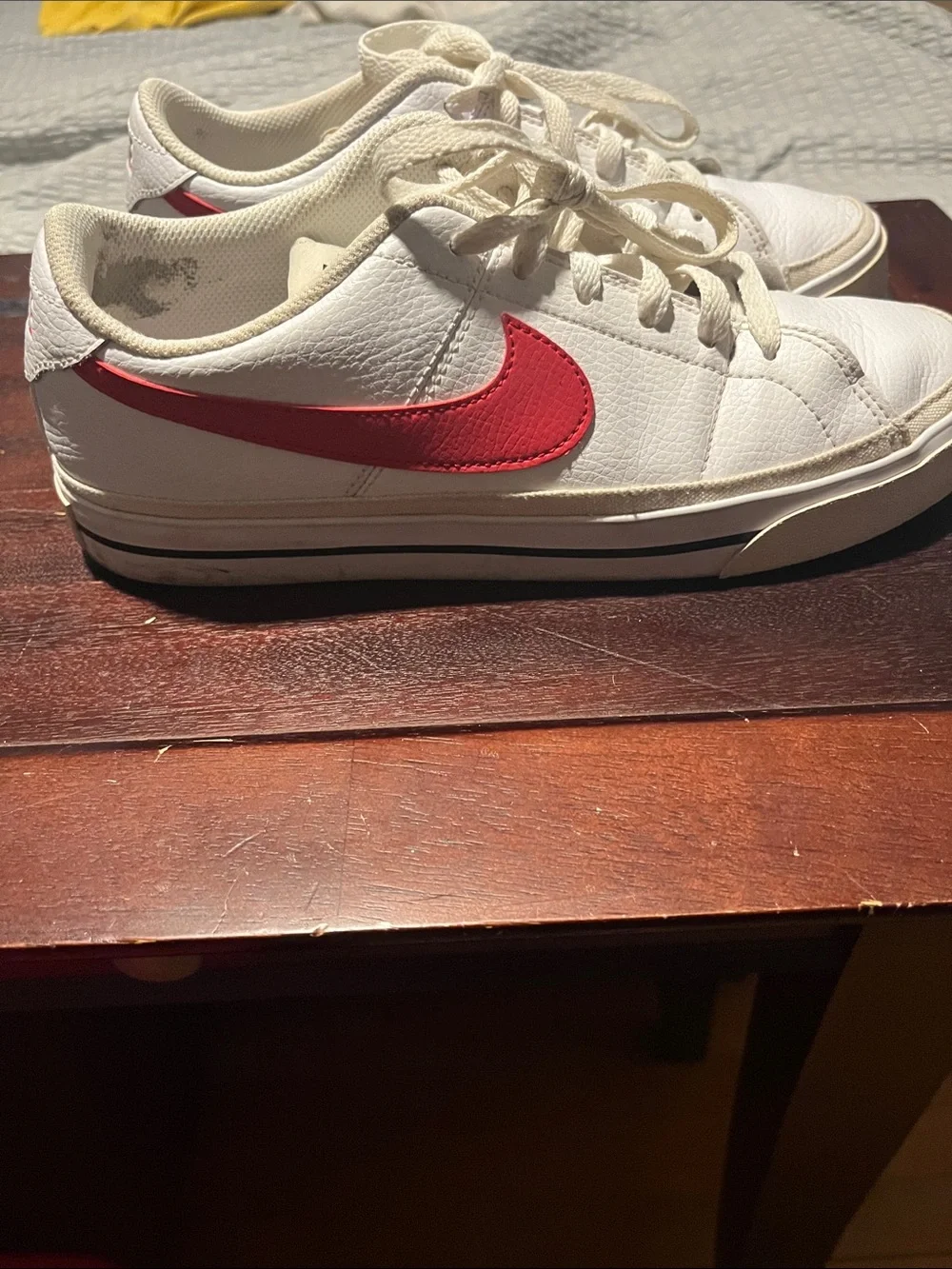Nike Court Legacy White Red Leather Sneakers Men’s Size 7 Good